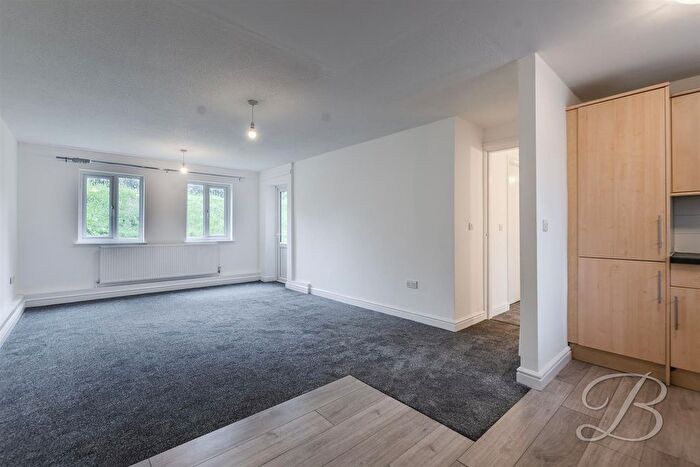 2 Bedroom Flat To Rent In Longstone Way, Mansfield, NG19