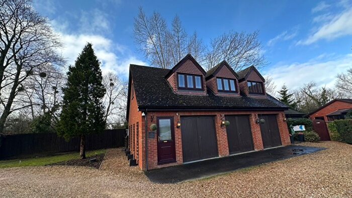 1 Bedroom Barn Conversion To Rent In Hewish, Weston-Super-Mare, BS24
