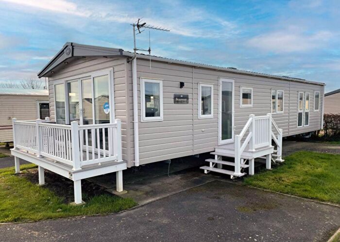 2 Bedroom Lodge For Sale In Church Farm Holiday Village, Pagham, PO21