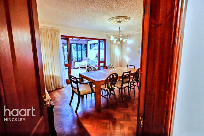 4 Bedroom Detached House For Sale In Coventry Road, Hinckley, LE10