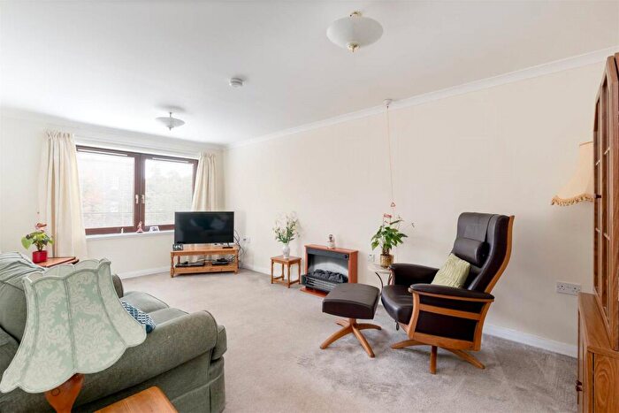 1 Bedroom Flat For Sale In Carlyle Court, Comely Bank Road, Stockbridge, Edinburgh, EH4