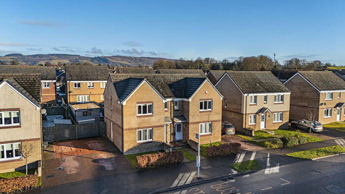 3 Bedroom Semi Detached House For Sale In Craigton Drive, Bishopton, PA7