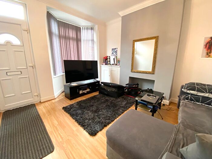 3 Bedroom Terraced House To Rent In Cambridge Road, LE3