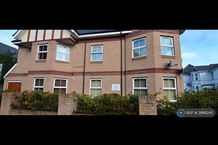 1 Bedroom Flat To Rent In Iddesleigh Road, Bournemouth, BH3