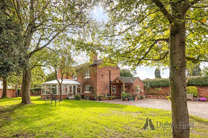 4 Bedroom Detached House For Sale In Nottingham Road, Radcliffe-On-Trent, Nottingham, NG12