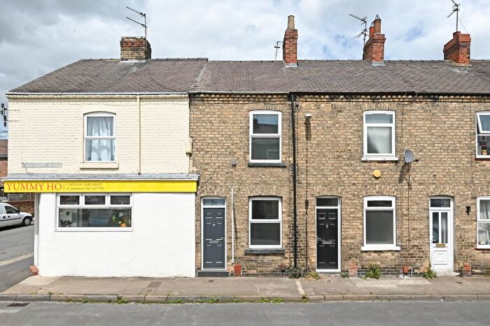 2 Bedroom Terraced House To Rent In Stamford Street East, Leeman Road, York, YO26