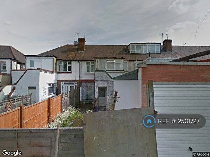 2 Bedroom Maisonette To Rent In Wembley, Wembley, HA0