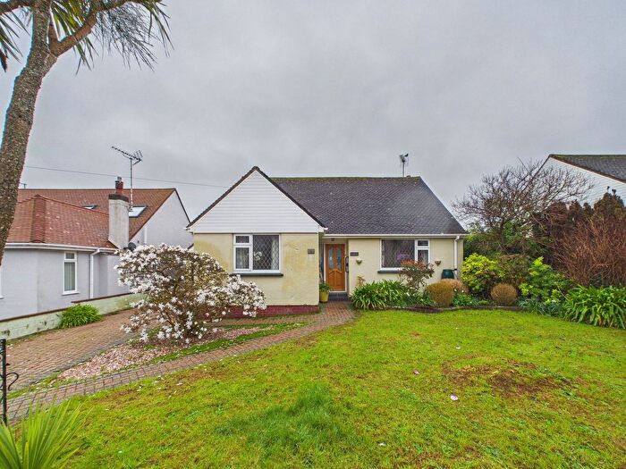 2 Bedroom Bungalow For Sale In Broadsands Avenue, Paignton, TQ4