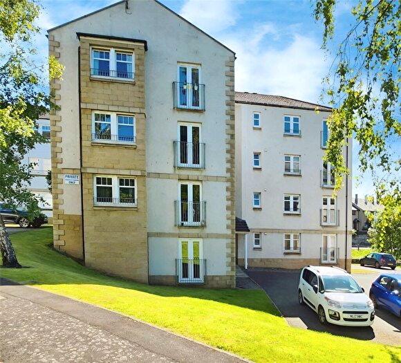 1 Bedroom Flat To Rent In Merchants Way, Inverkeithing, KY11