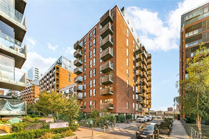 1 Bedroom Flat For Sale In Hoey Court, Barry Blandford Way, Bow, London, E3