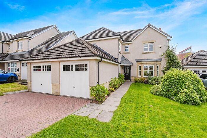 4 Bedroom Detached House For Sale In Academy Place, Bathgate, EH48