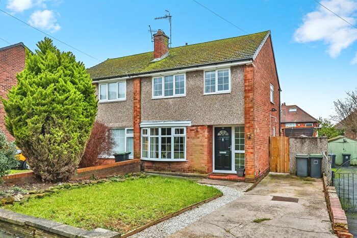 3 Bedroom Semi Detached House For Sale In Kent Road, Giltbrook, Nottingham, NG16