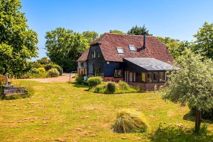 4 Bedroom Detached House For Sale In Ranters Lane, Goudhurst, Kent, TN17