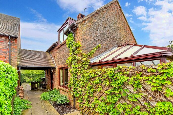 3 Bedroom Semi-Detached House For Sale In South Harting, South Harting, Petersfield, West Sussex, GU31