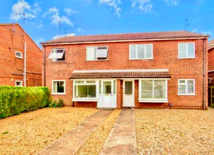 2 Bedroom Flat To Rent In Burrowmoor Road, March PE15