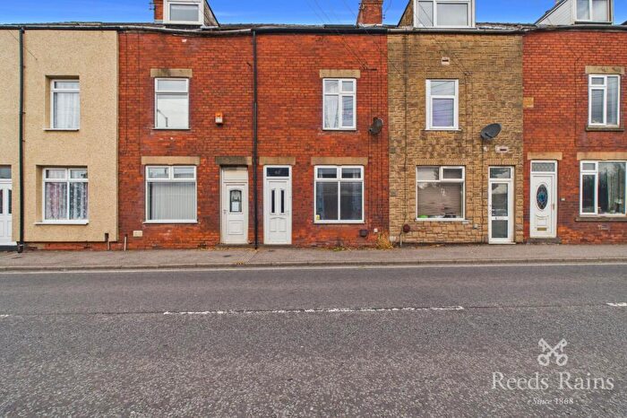 4 Bedroom Terraced House For Sale In North Road, Clowne, Chesterfield, Derbyshire, S43