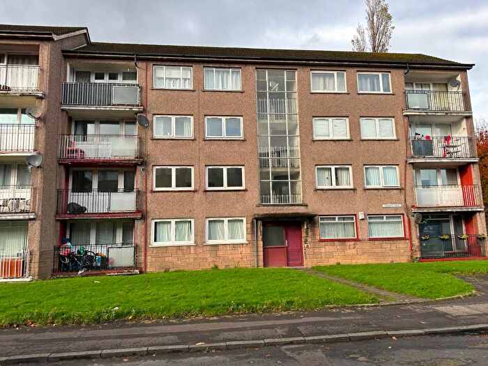 2 Bedroom Flat For Sale In C Rannoch Drive, Renfrew, PA4