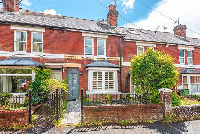 3 Bedroom Terraced House To Rent In Highcliffe Road, Winchester, SO23