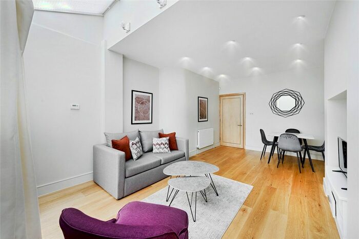 1 Bedroom Flat To Rent In Chesham Street, Belgravia, London, SW1X