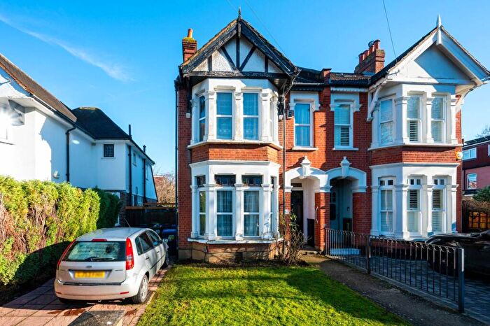 3 Bedroom Semi Detached House For Sale In Howard Road, New Malden, KT3