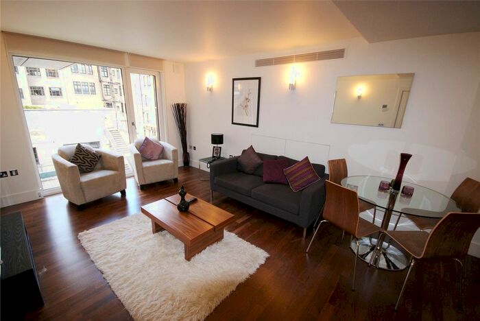 2 Bedroom Flat To Rent In Weymouth Street, Marylebone, London, W1W