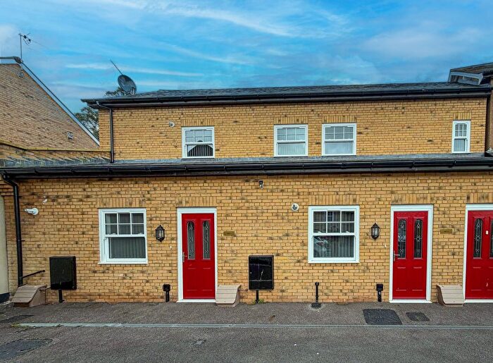 1 Bedroom Flat To Rent In Staplegrove Road, Taunton, TA1