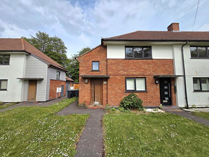 2 Bedroom Maisonette To Rent In Henville Close, Gosport, PO13