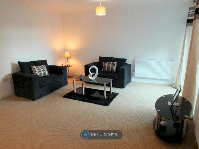 2 Bedroom Flat To Rent In Oxford Terrace, Folkestone, CT20
