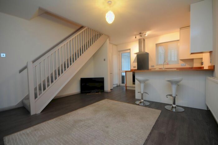 1 Bedroom Semi-Detached House To Rent In Arundel Close, Billericay, Essex, CM12