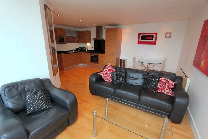 2 Bedroom Flat To Rent In La Salle, Leeds Dock, LS10