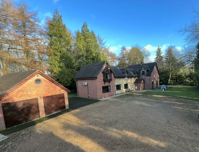 4 Bedroom Detached House For Sale In Chelford Road, Nether Alderley, Macclesfield, SK10