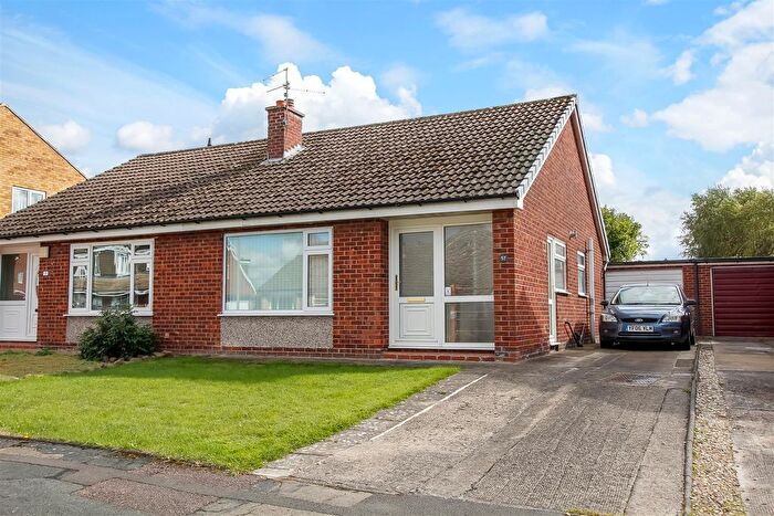 2 Bedroom Semi-Detached Bungalow For Sale In Chantry Road, Northallerton, DL7