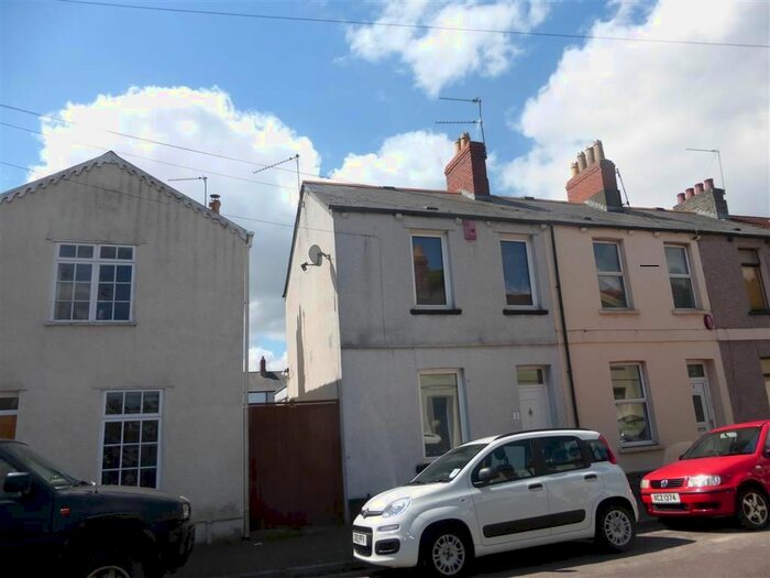 2 Bedroom End Of Terrace House To Rent In Lily Street, Roath, Cardiff, CF24