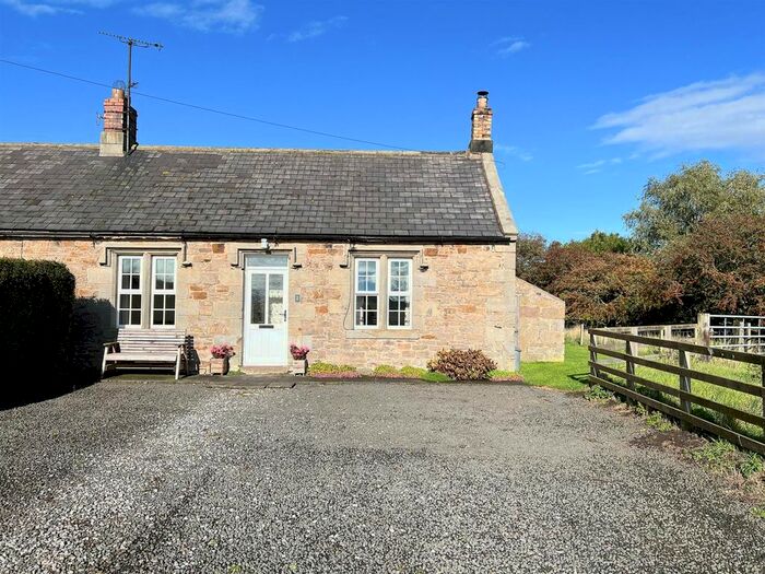 2 Bedroom Cottage To Rent In Norham, Berwick-Upon-Tweed, TD15