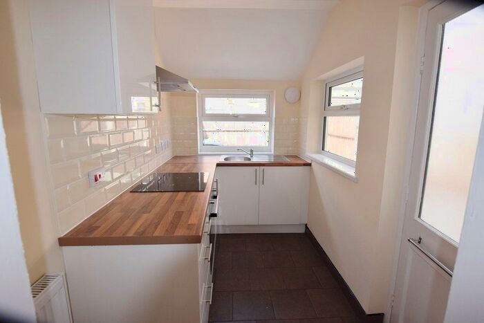 3 Bedroom Terraced House To Rent In Meadow Road, Netherfield, Nottingham, NG4