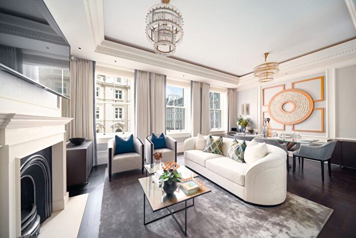 2 Bedroom Flat To Rent In Prince Of Wales Terrace, London, W8