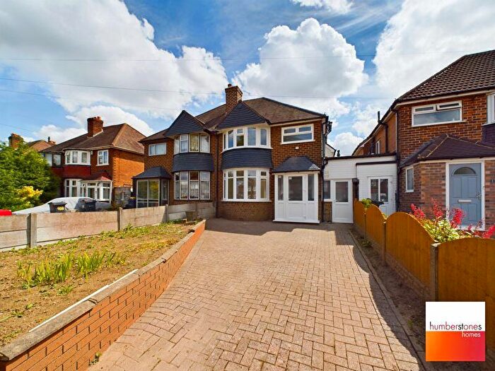 3 Bedroom Semi-Detached House To Rent In Quinton Road West, Quinton, B32