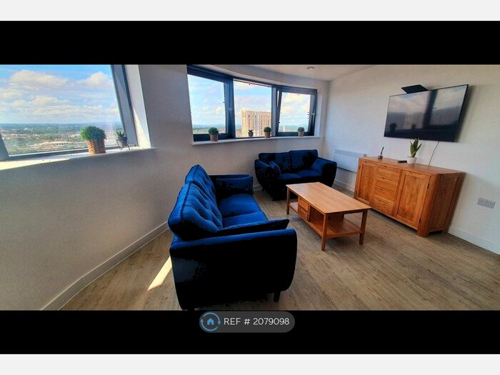2 Bedroom Flat To Rent In Northill Apartments, Salford, M50