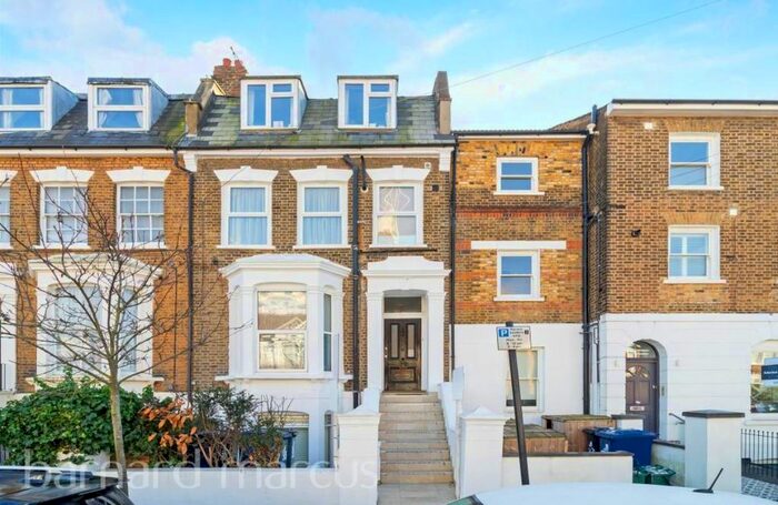 1 Bedroom Flat To Rent In Mill Hill Road, London, W3