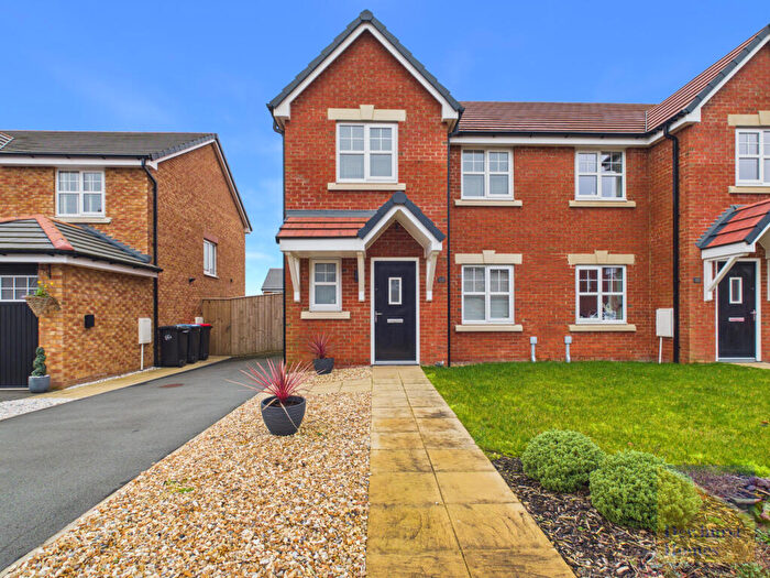 3 Bedroom Semi Detached House For Sale In Kirkland Drive, Garstang, Preston, PR3