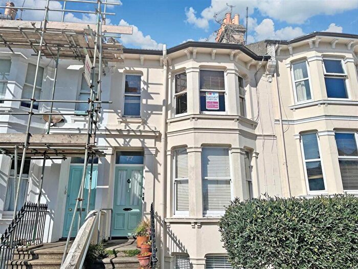 1 Bedroom Flat For Sale In Ditchling Rise, Brighton, BN1