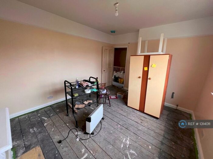 4 Bedroom Terraced House To Rent In Filton Avenue, Horfield, Bristol, BS7