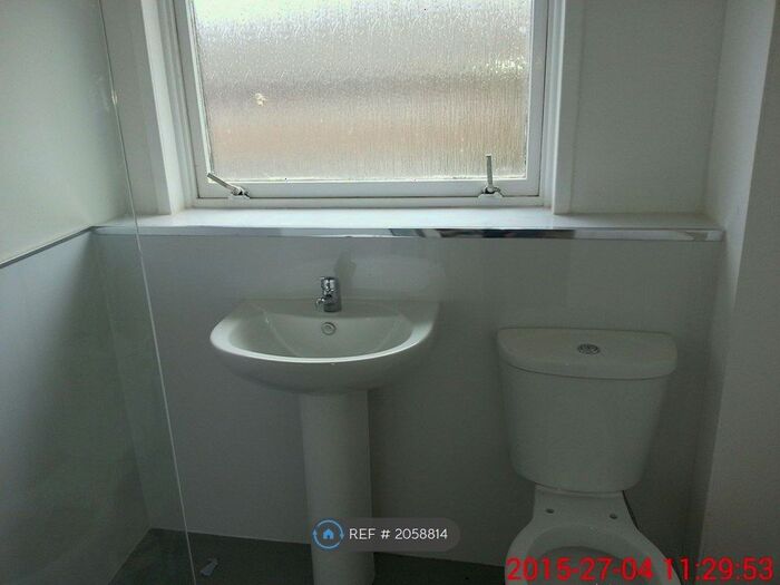 2 Bedroom End Of Terrace House To Rent In Fleming Place, East Kilbride, Glasgow, G75