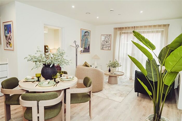 1 Bedroom Flat To Rent In Goodwin Close, Derby, DE1