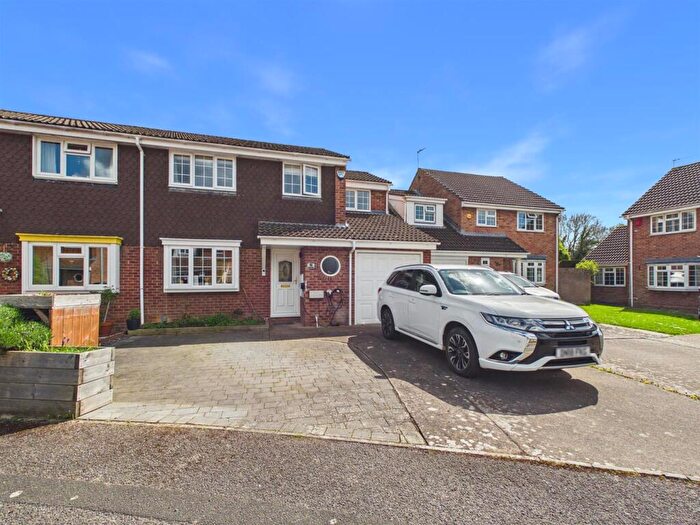 4 Bedroom Semi Detached House For Sale In Osprey Close, Abbeydale, Gloucester, GL4