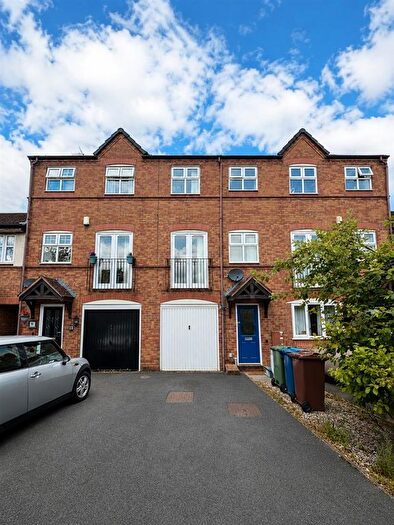 3 Bedroom Property To Rent In Abbey Close, Stafford, ST17