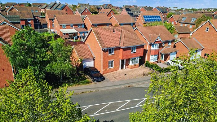4 Bedroom Detached House For Sale In Boughton Road, Corby, NN18