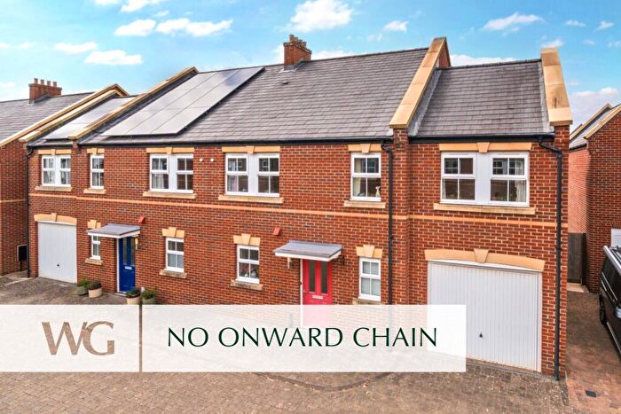 4 Bedroom Semi Detached House For Sale In Exeter, Devon, EX2