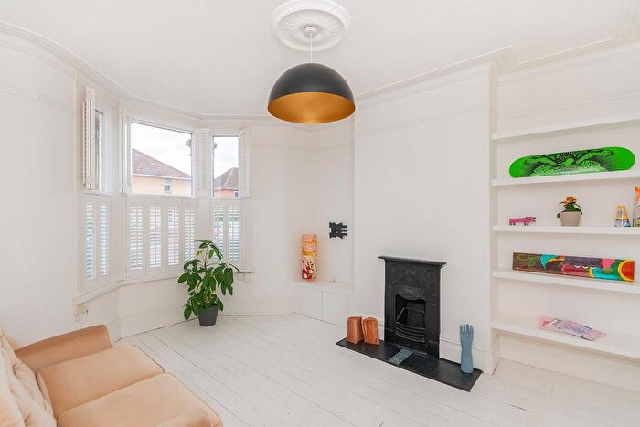 3 Bedroom Terraced House For Sale In St. Johns Lane, Bedminster, BS3