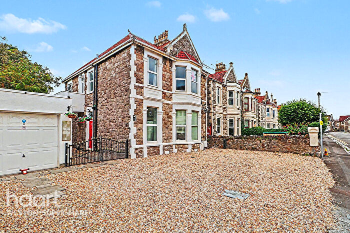 2 Bedroom Apartment For Sale In Milburn Road, Weston-Super-Mare, BS23